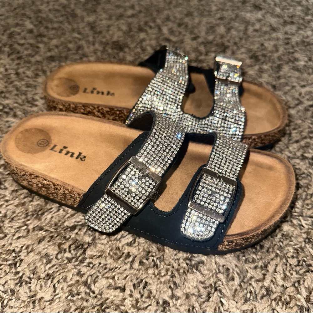 Link Black and Silver Kids Sandals